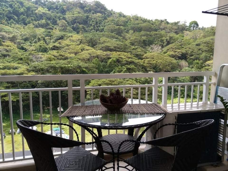 Luxurious Family Room Pico De Loro Nasugbu Exterior photo